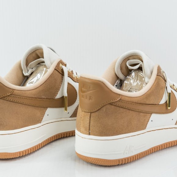 Nike PREMIUM SUEDE AF1s Air Force 1 Low - TOFFEE BROWN SAIL GUM - Customs - Picture 7 of 16